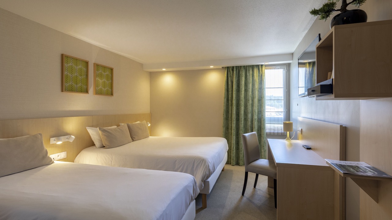 Photo of Bedroom in Feytiat