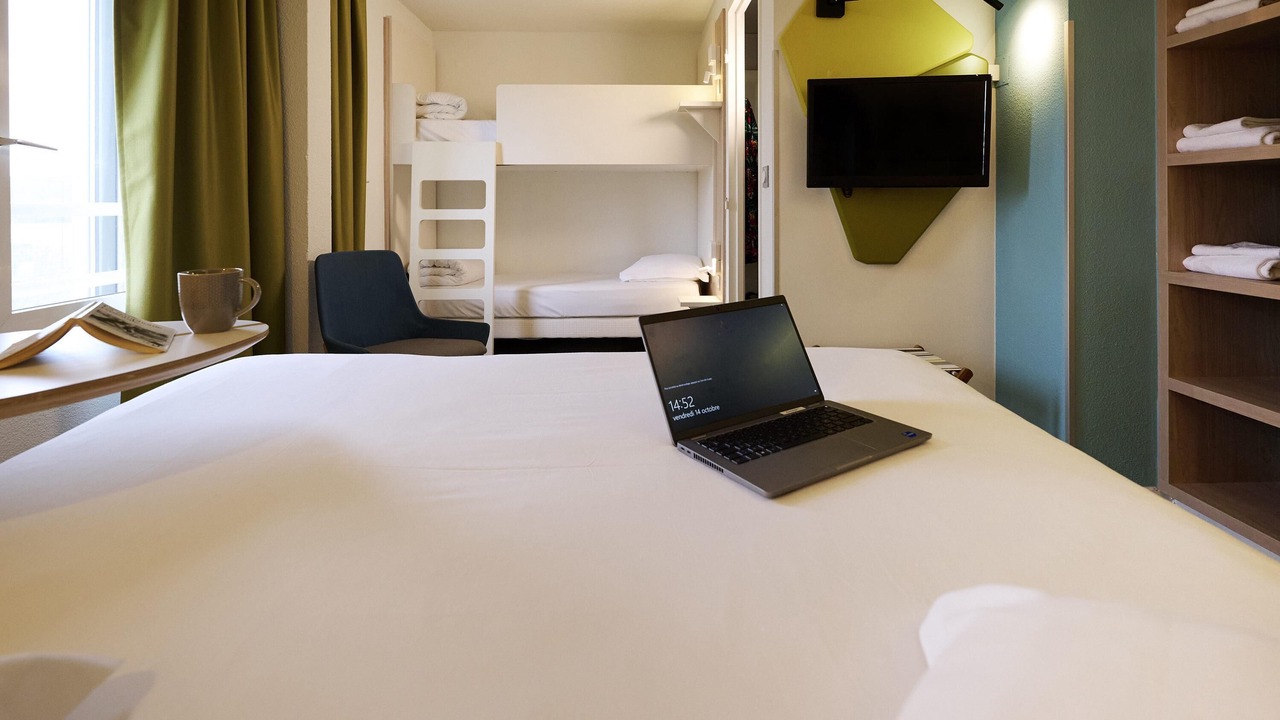 Photo of Bedroom in Begles