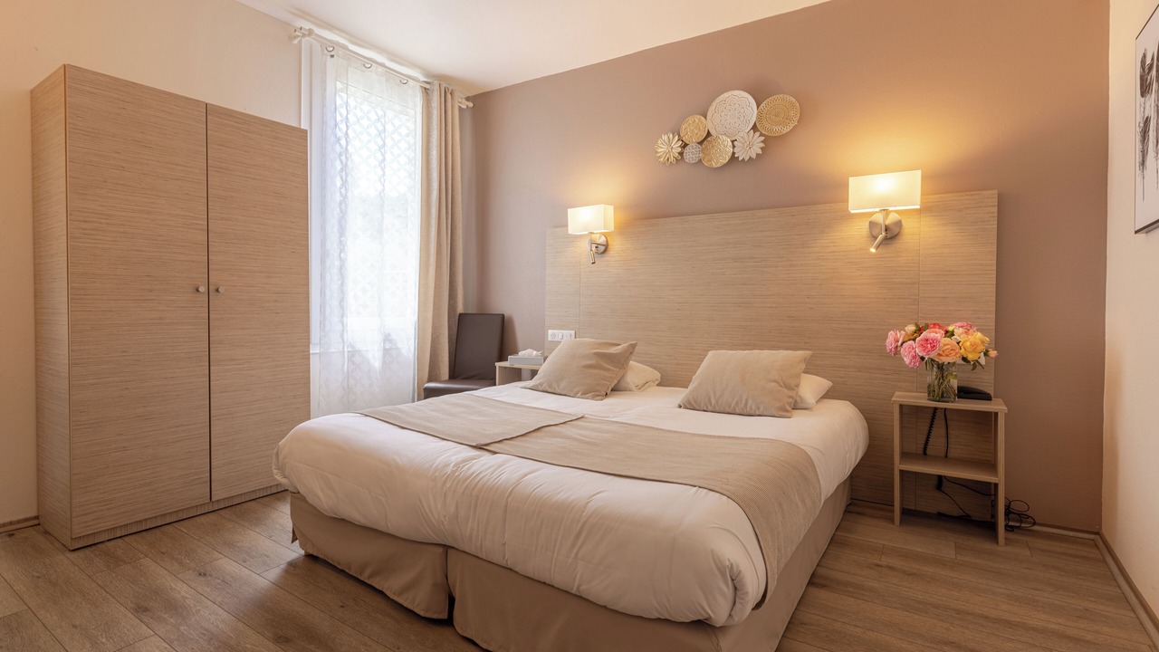 Photo of Bedroom in Bergerac