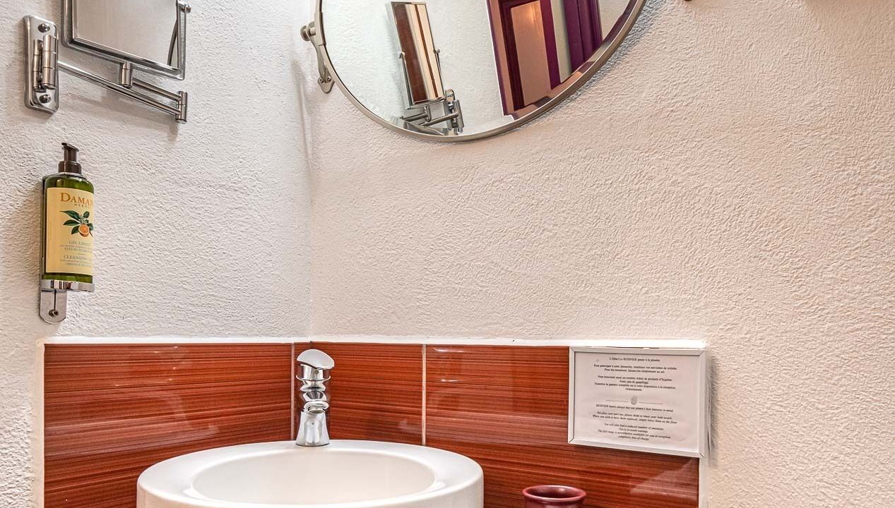 Photo of Bathroom in Le Barp