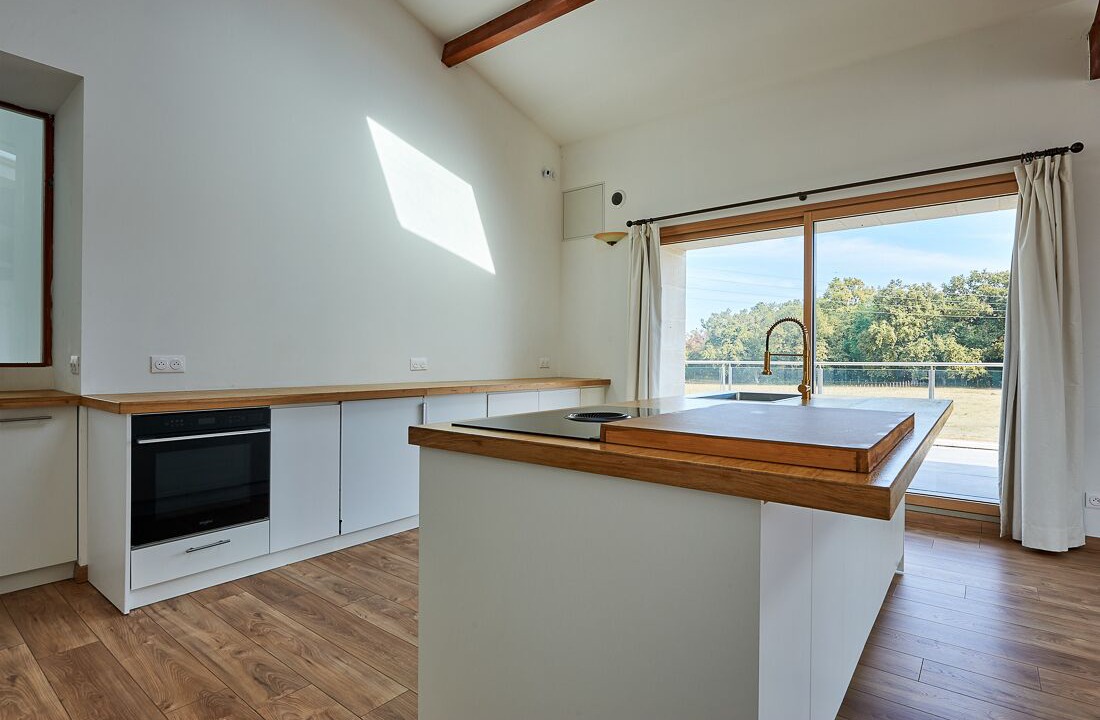 Photo of Kitchen in Saint-Sulpice-et-Cameyrac
