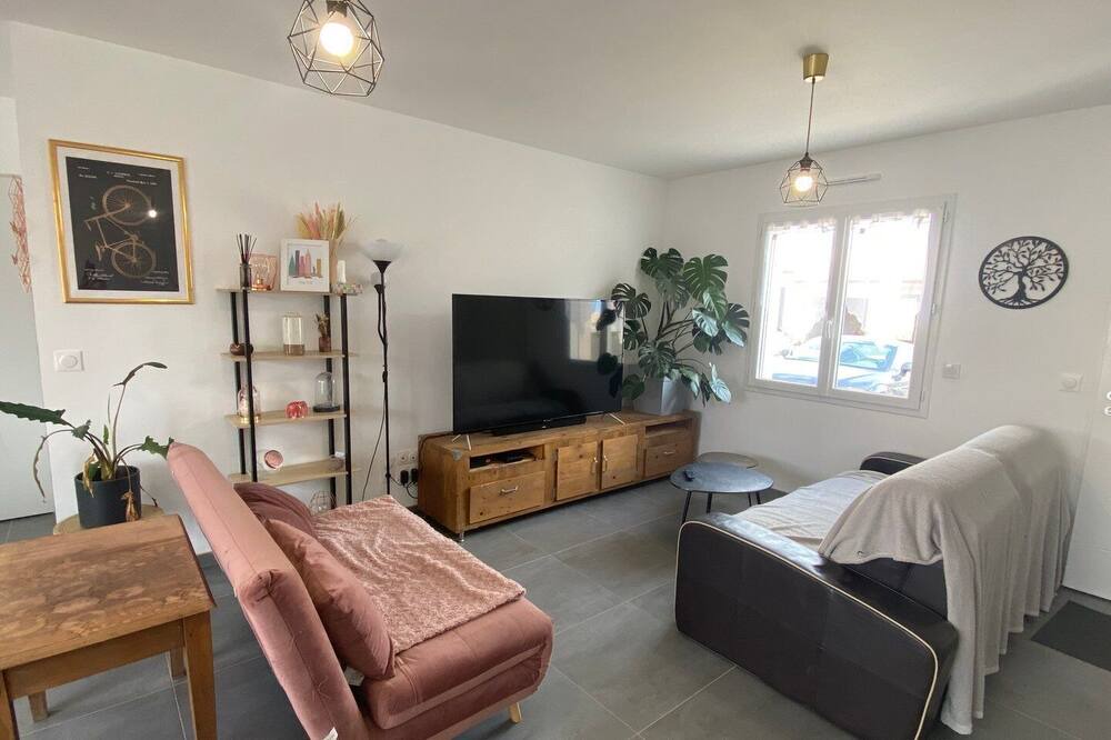 Photo of Bedroom in Iteuil