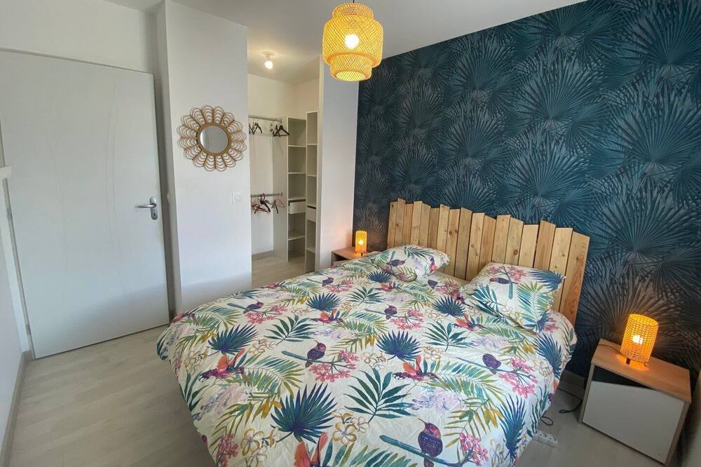 Photo of Bedroom in Iteuil