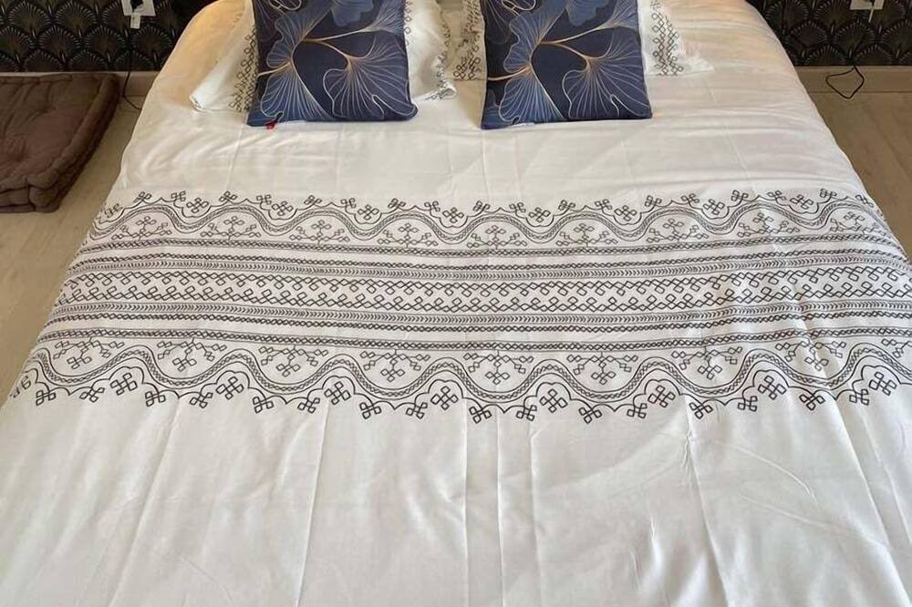 Photo of Bedroom in Iteuil