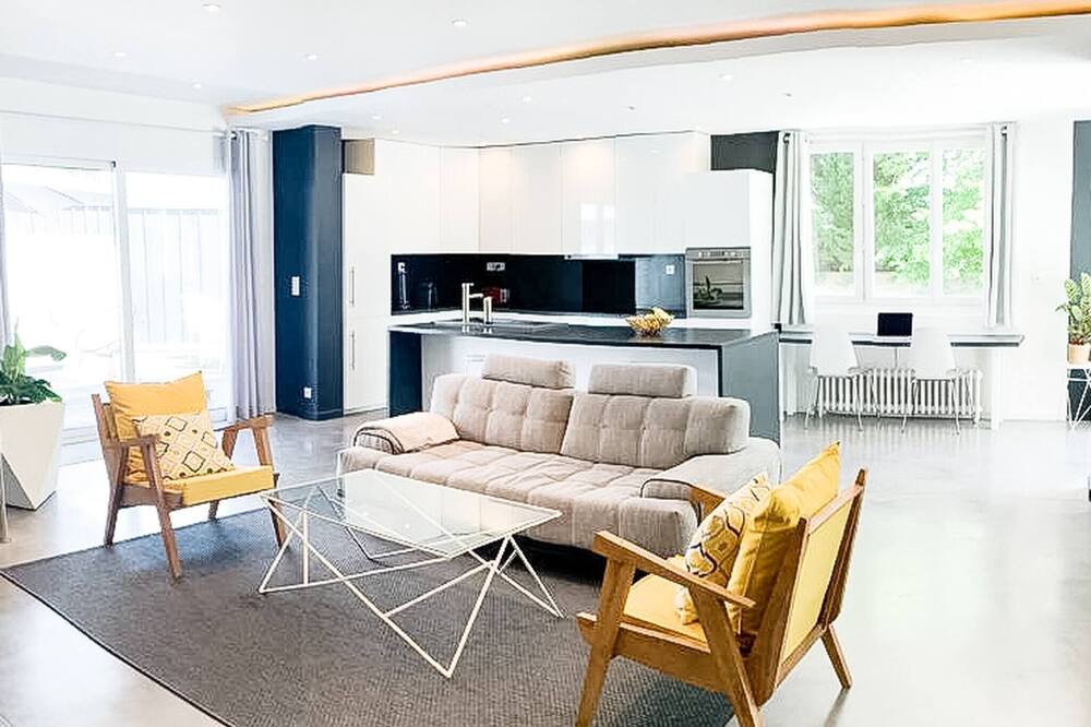 Photo of Livingroom in Villenave-d'Ornon