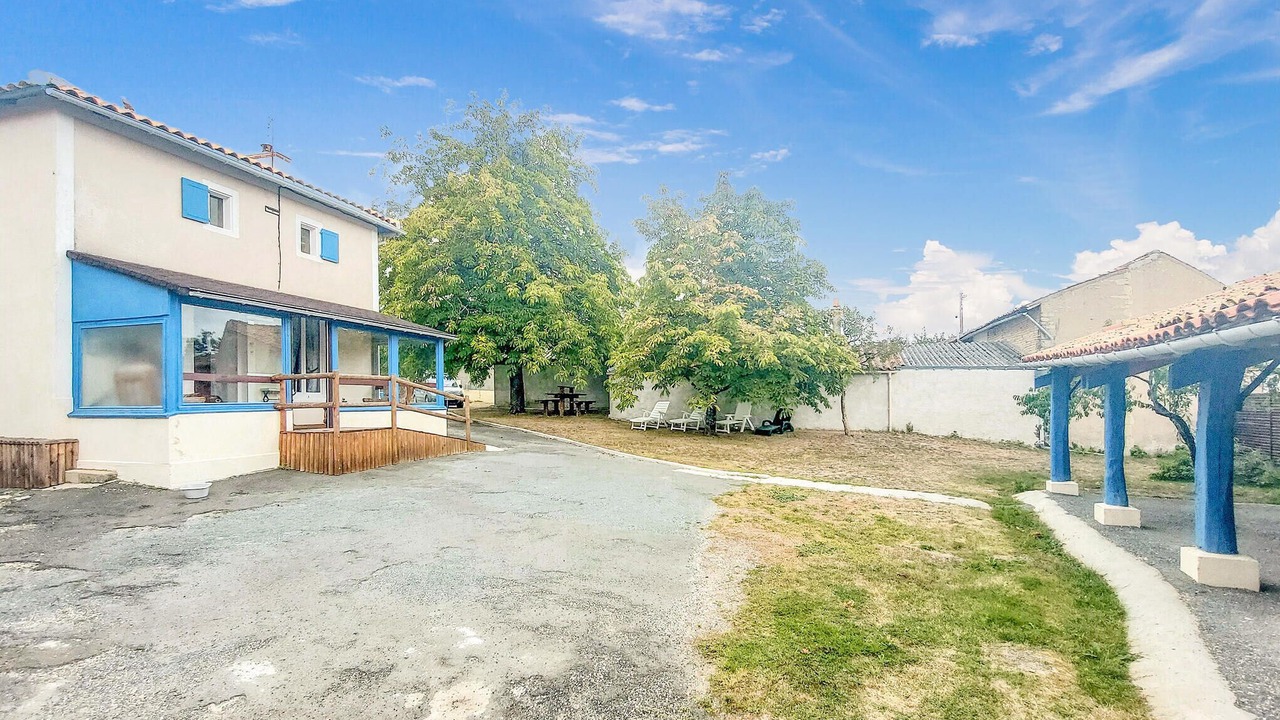 Photo of Outdoor in Loubigne