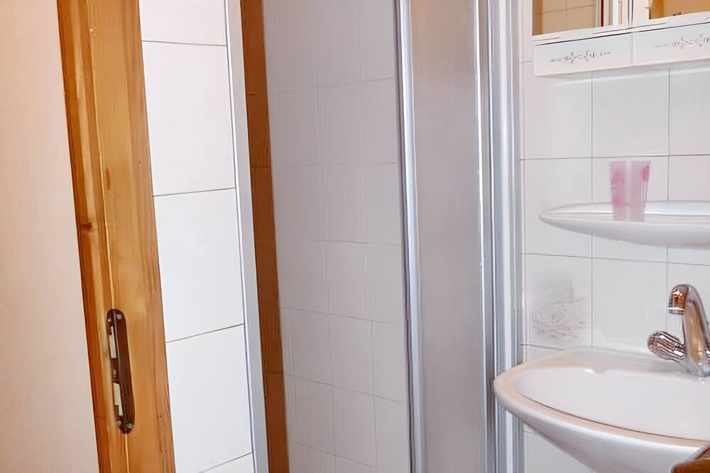 Photo of Bathroom in Lathus-Saint-Remy