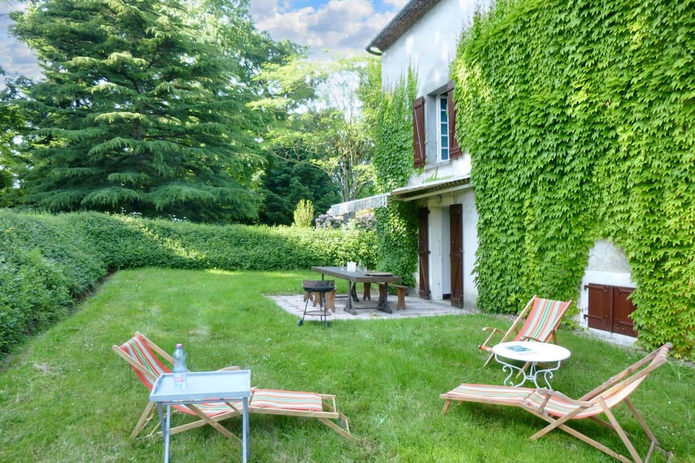 Photo of Outdoor in Genouillac