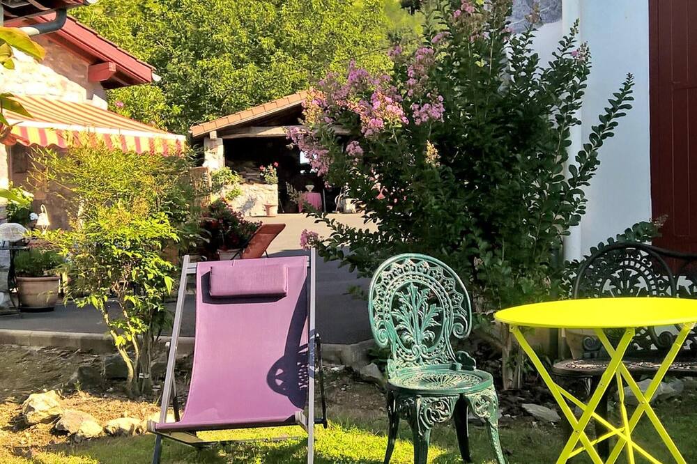 Photo of Patio Balcony in Saint-Esteben