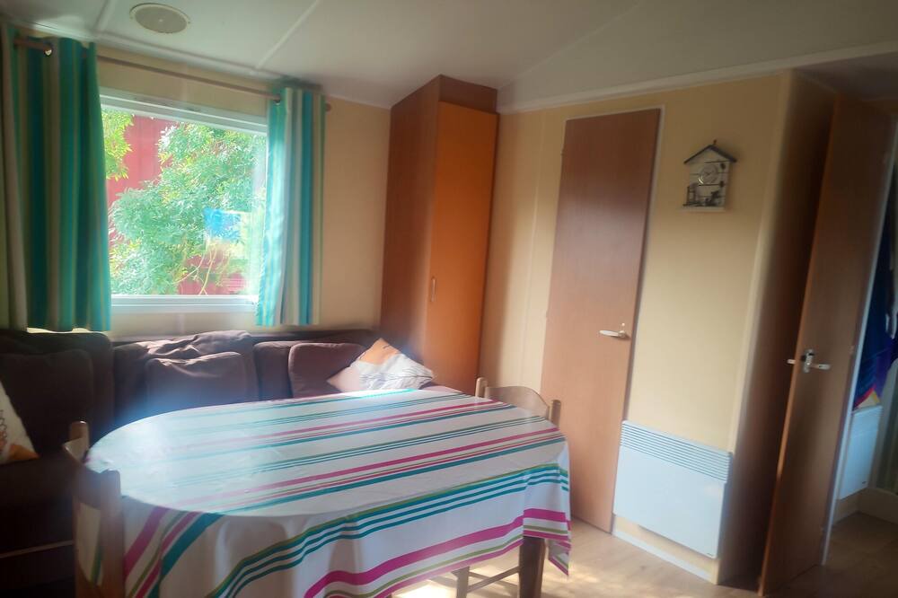 Photo of Livingroom in Saujon