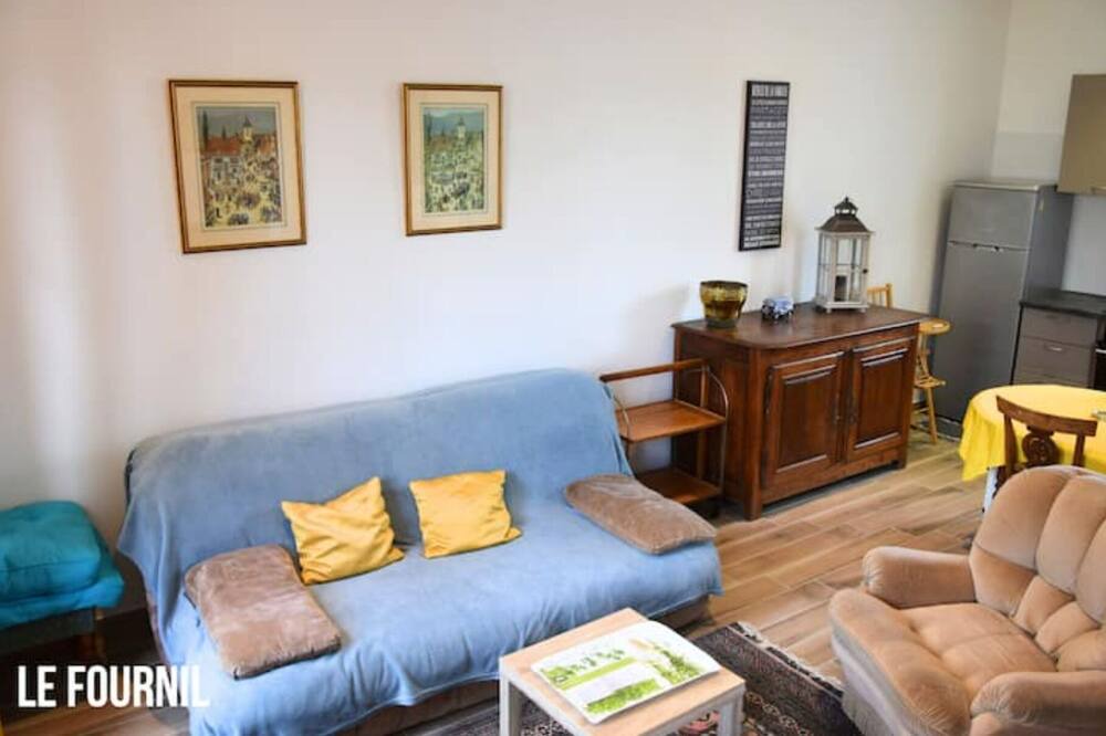 Photo of Livingroom in Jaunay-Clan