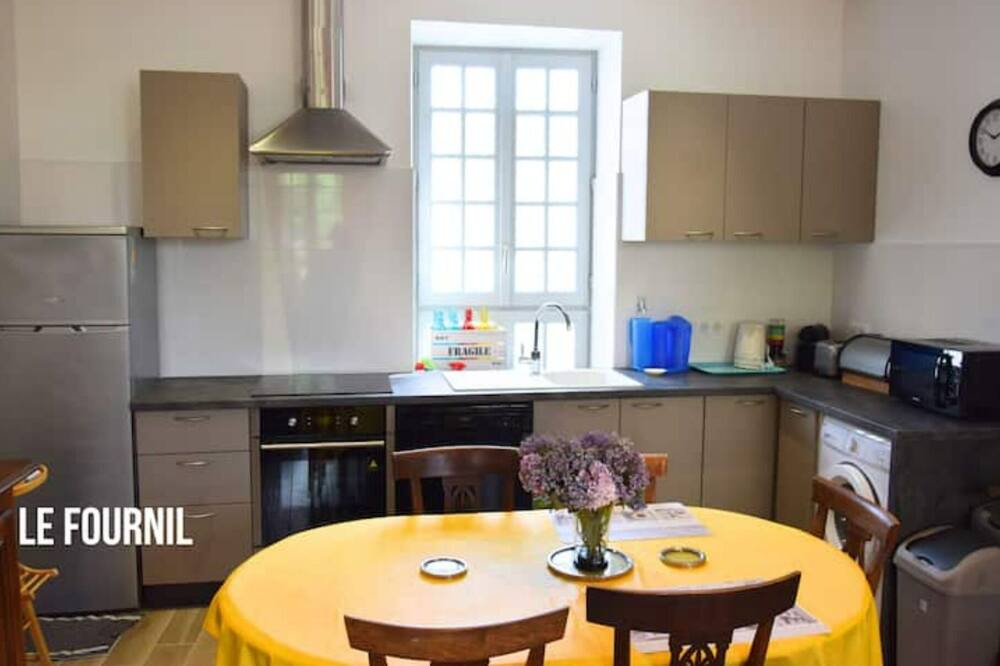 Photo of Kitchen in Jaunay-Clan