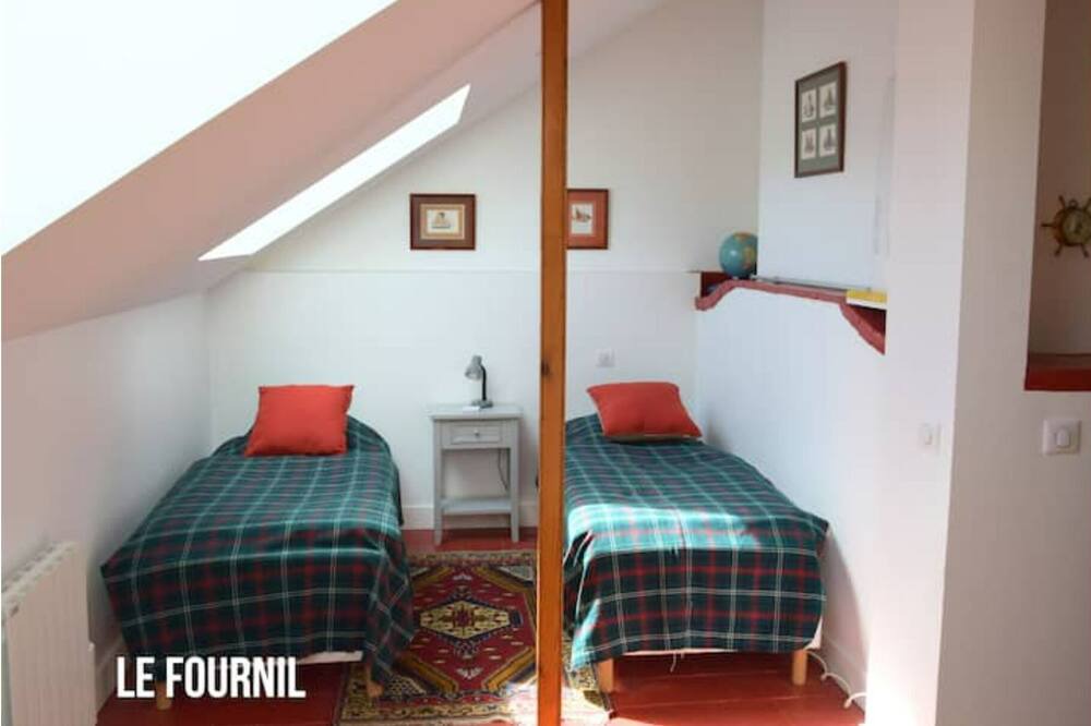 Photo of Bedroom in Jaunay-Clan