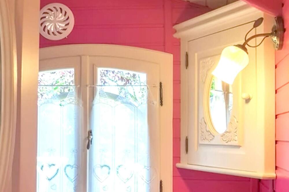 Photo of Bathroom in Bussac-Foret