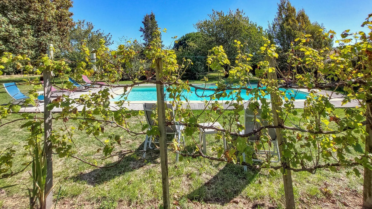 Photo of Outdoor in Gauriac