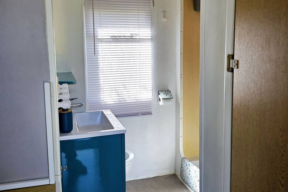 Photo of Bathroom in Port-des-Barques