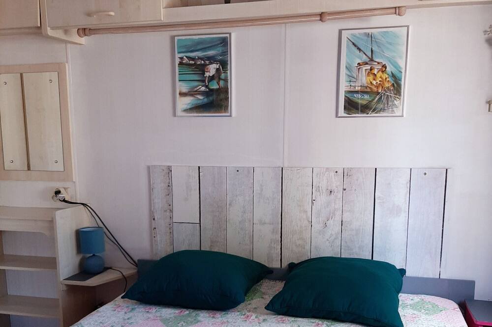 Photo of Bedroom in Port-des-Barques