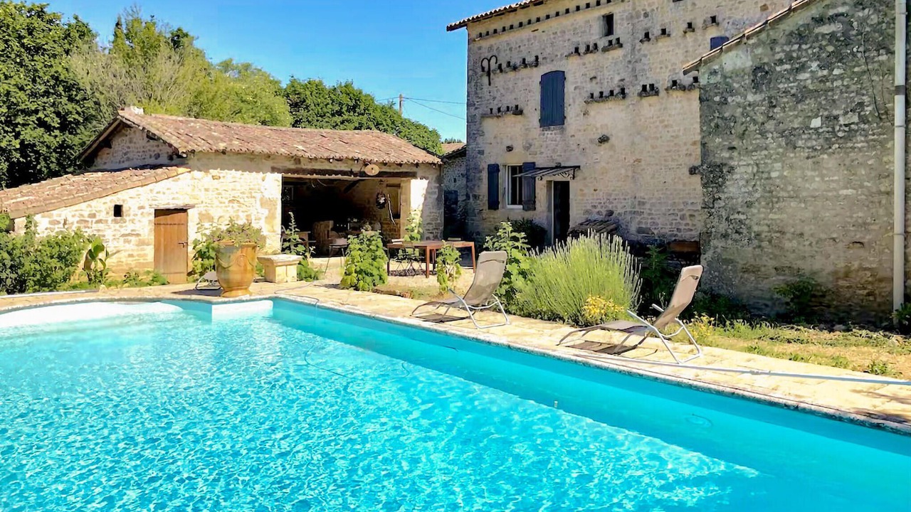 Photo of Outdoor in Prailles