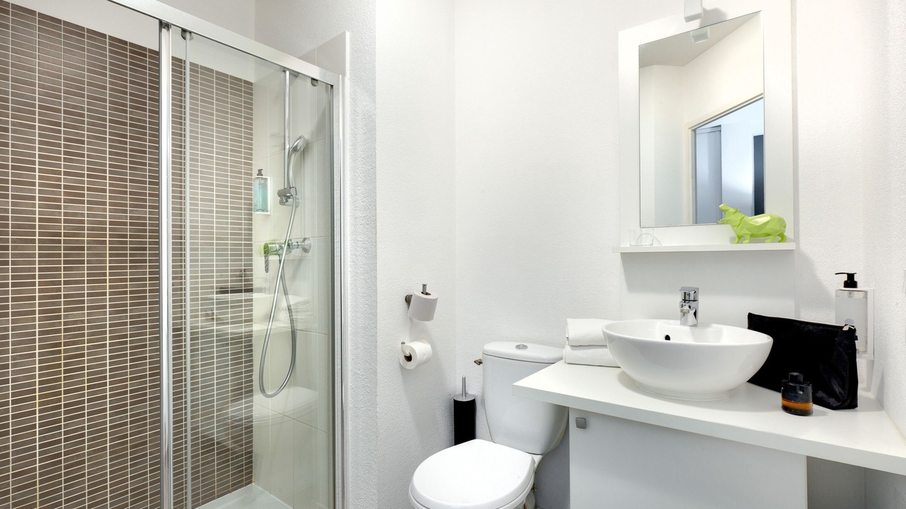 Photo of Bathroom in Bassins a Flot