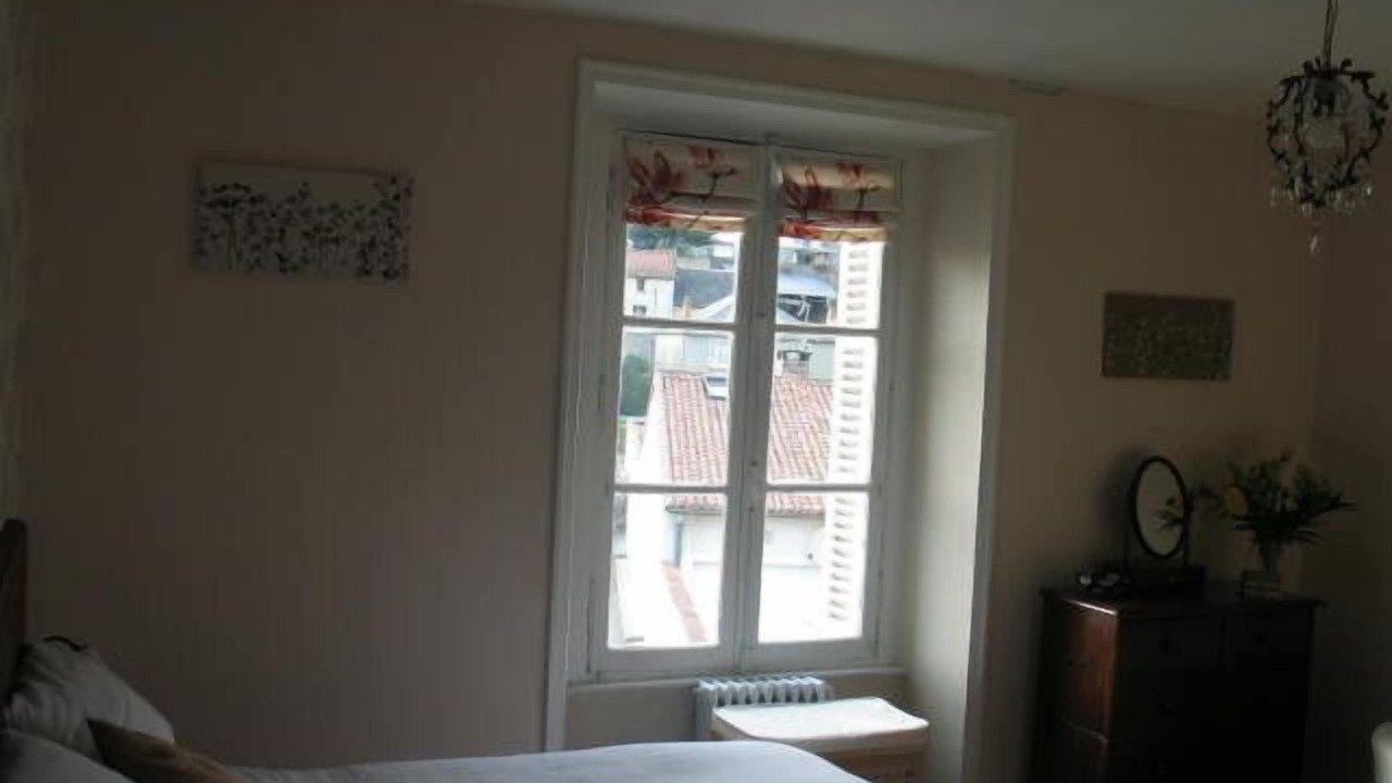 Photo of Bedroom in Airvault
