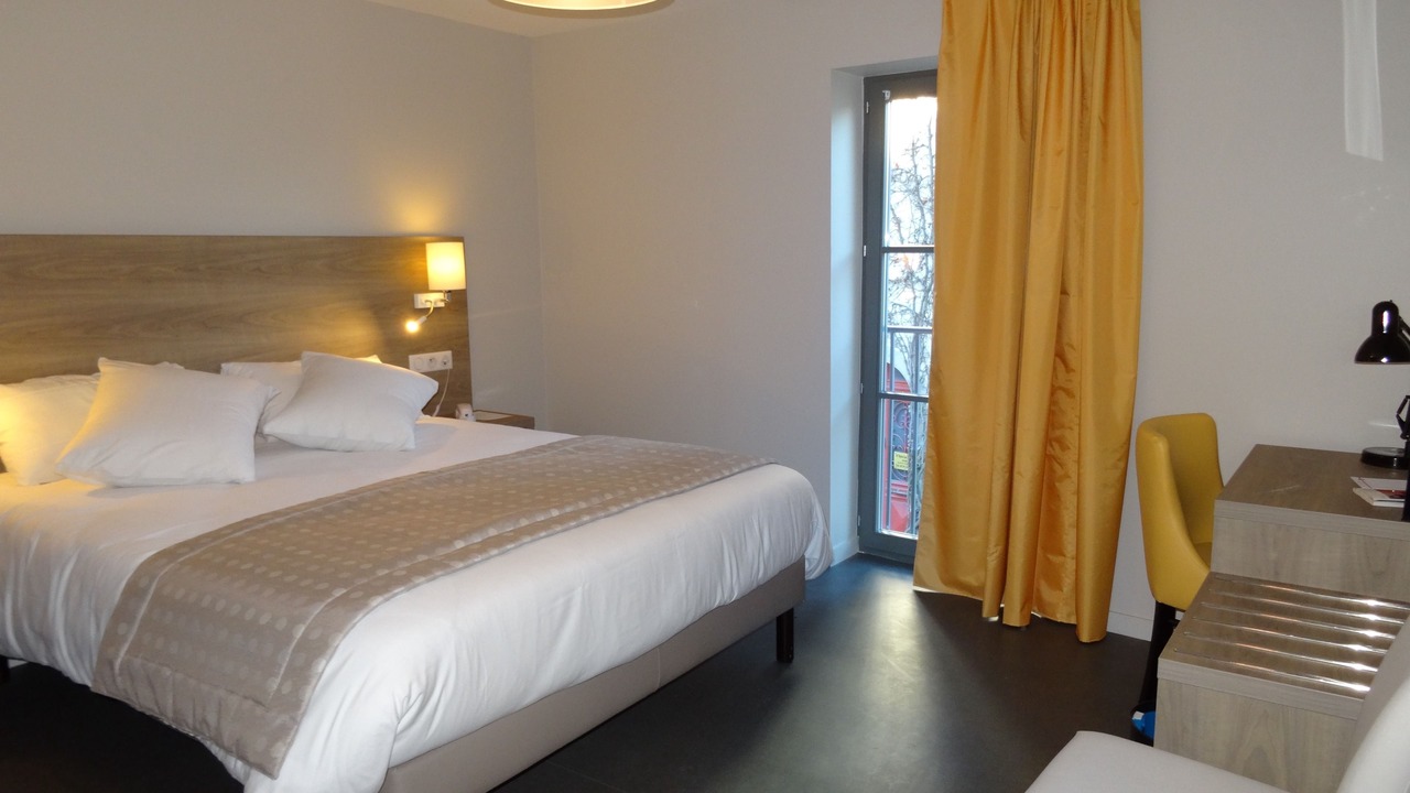 Photo of Bedroom in Arnac-Pompadour