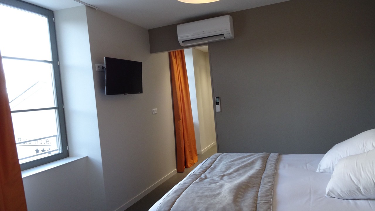 Photo of Bedroom in Arnac-Pompadour