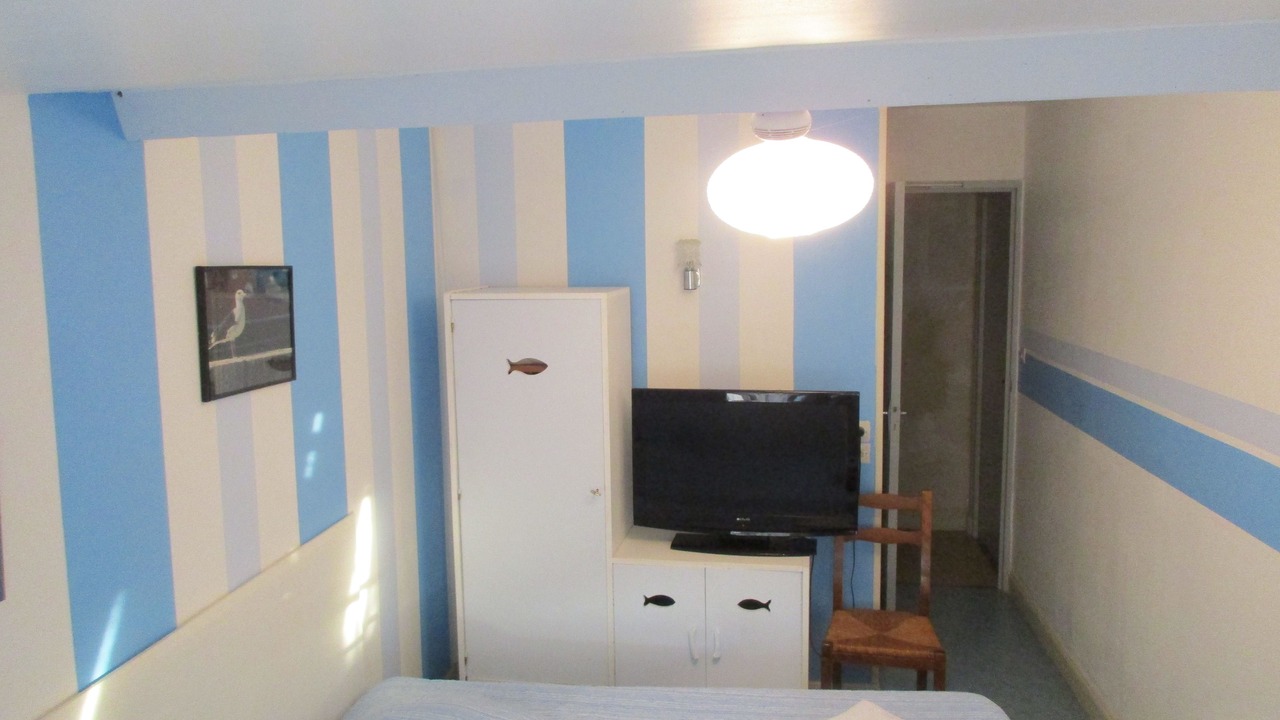 Photo of Bedroom in Montils