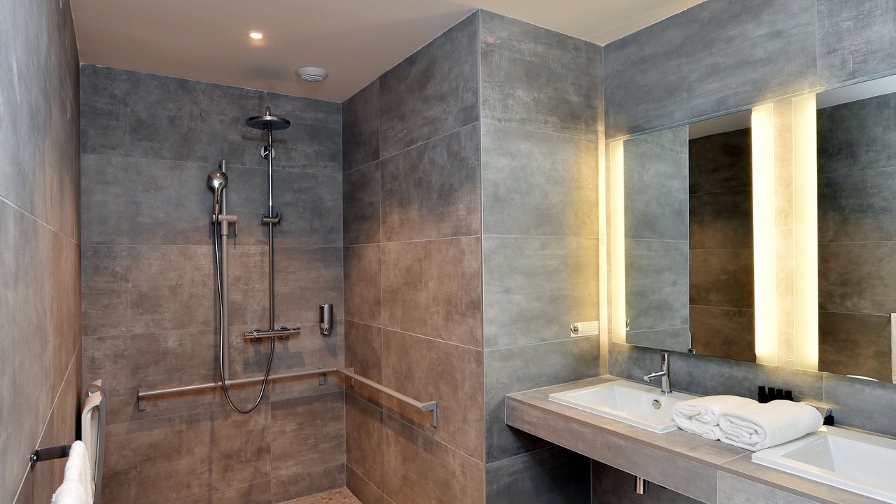 Photo of Bathroom in La Rochelle