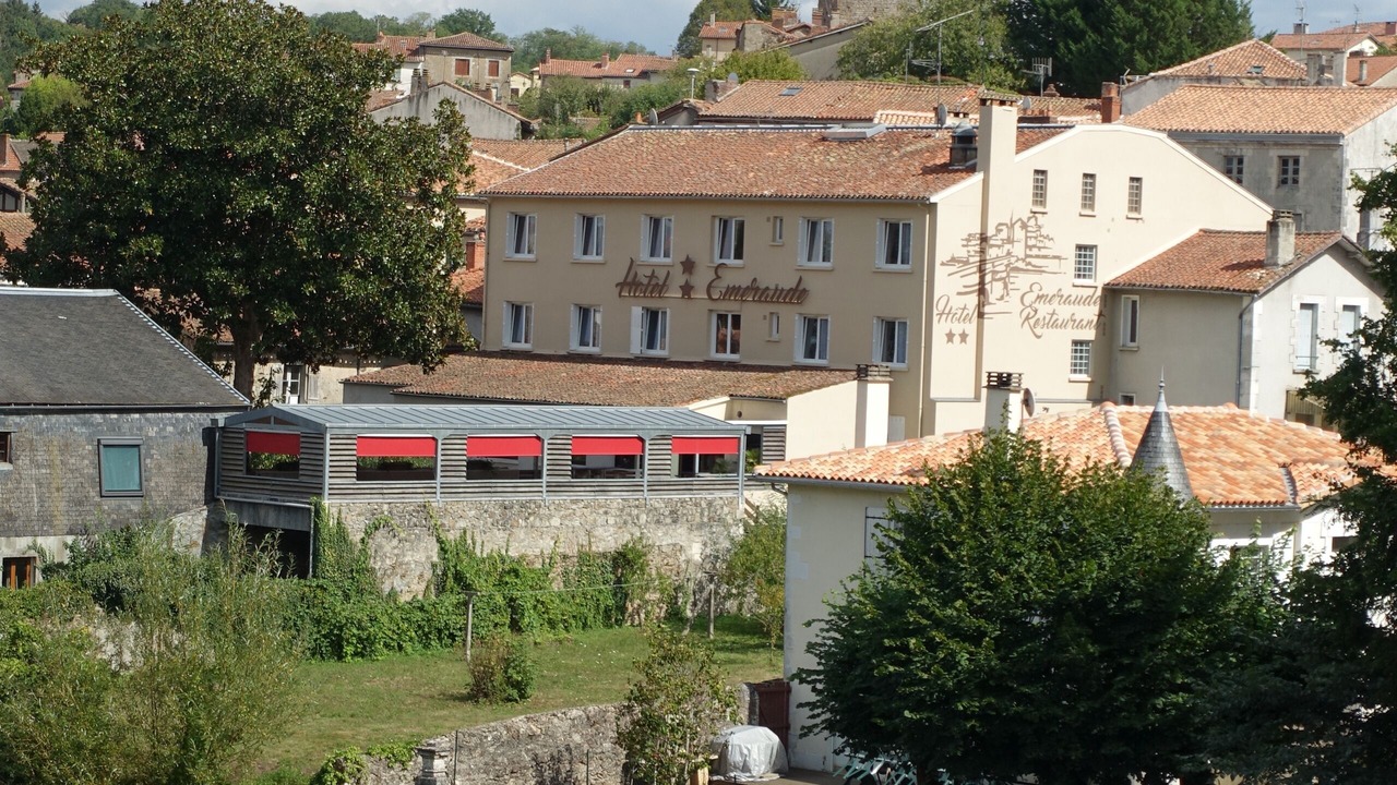 Photo of Outdoor in Confolens