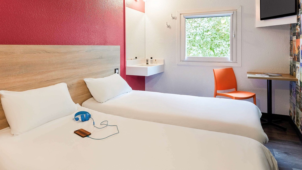 Photo of Bedroom in Villenave-d'Ornon