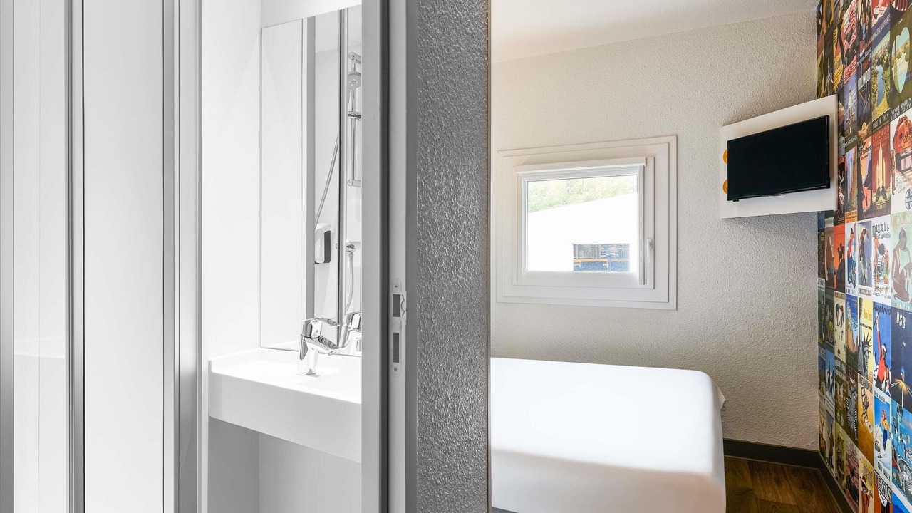 Photo of Bathroom in Villenave-d'Ornon