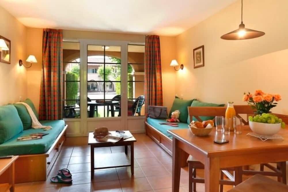 Photo of Bedroom in Monflanquin