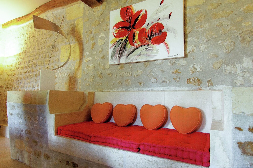 Photo of Livingroom in Saint-Preuil