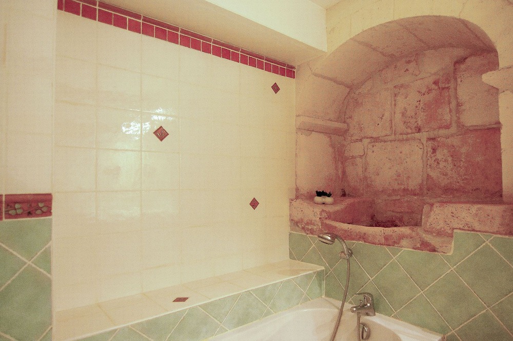 Photo of Bathroom in Saint-Preuil
