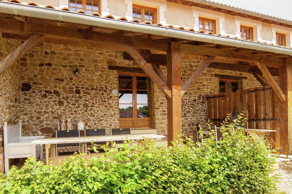 Photo of Outdoor in Roussines