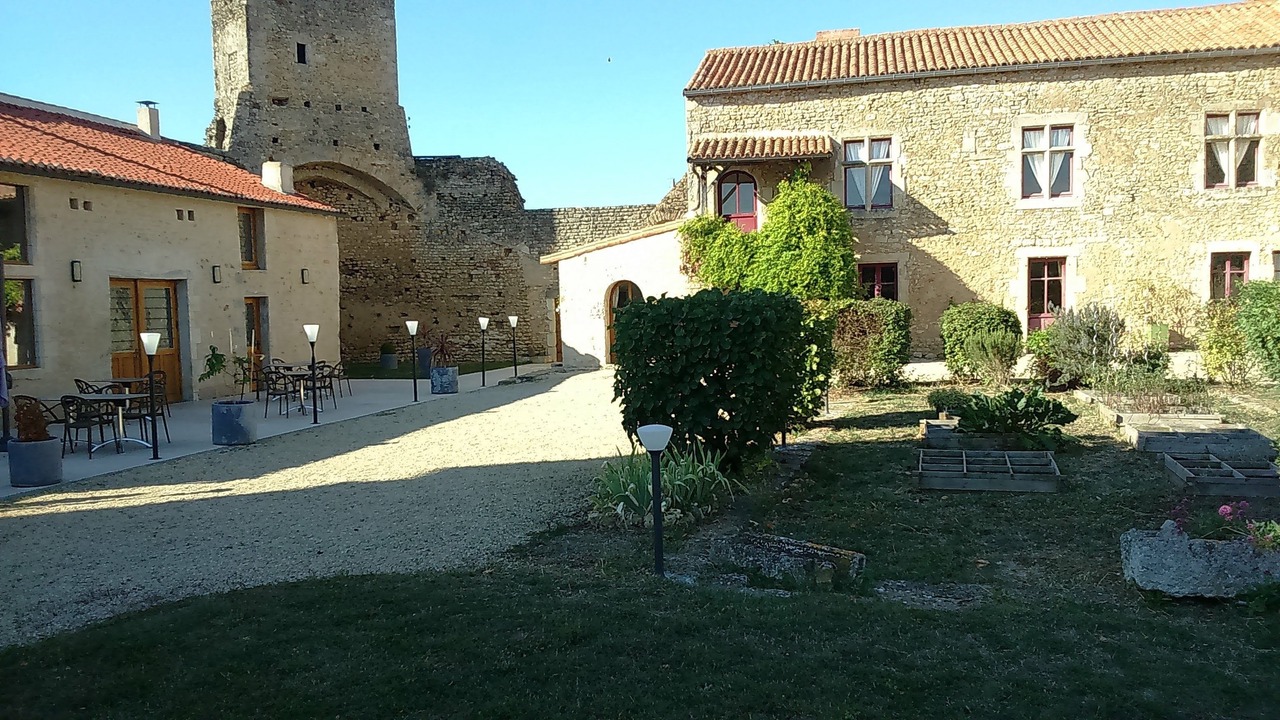 Photo of Outdoor in Airvault
