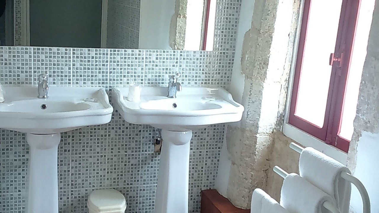 Photo of Bathroom in Airvault