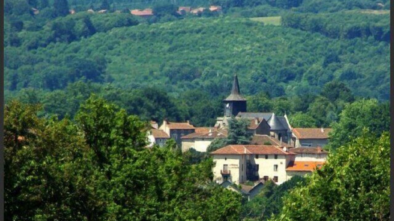 Photo of Others in Cieux