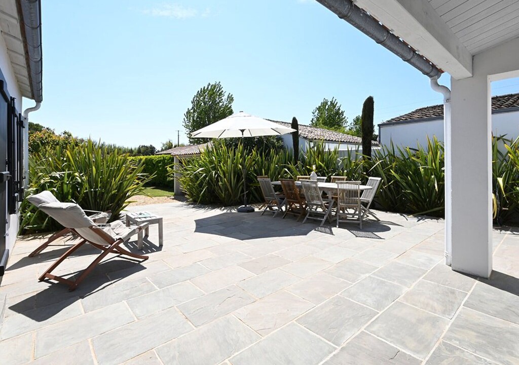 Photo of Patio Balcony in Les Portes-en-Re