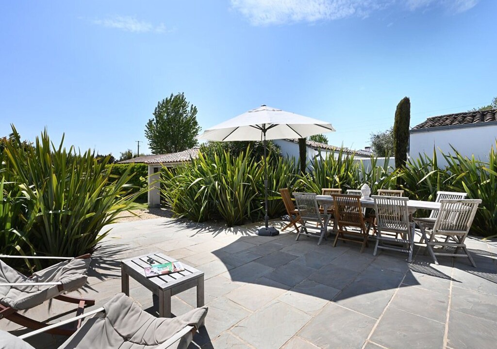 Photo of Patio Balcony in Les Portes-en-Re
