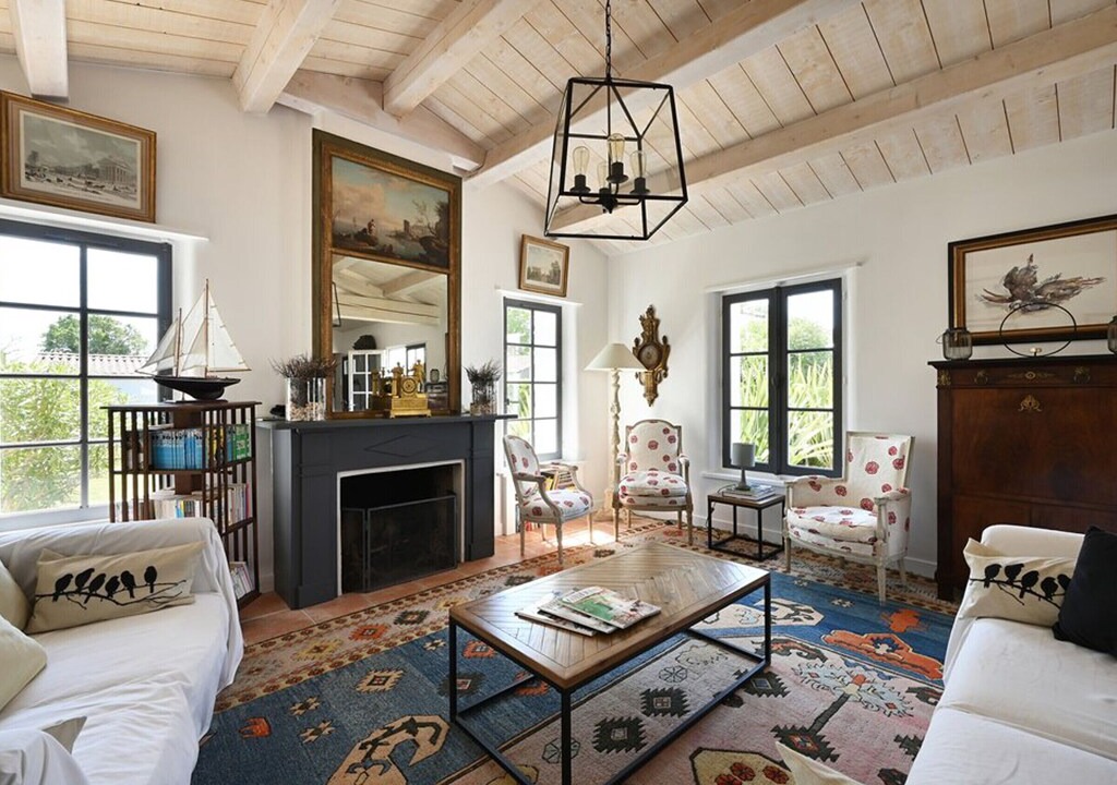 Photo of Livingroom in Les Portes-en-Re