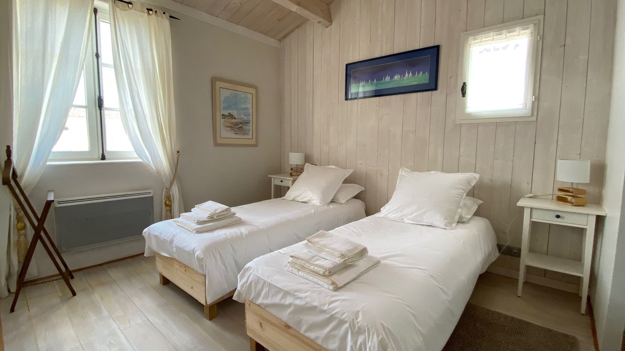 Photo of Bedroom in Saint-Clement-des-Baleines