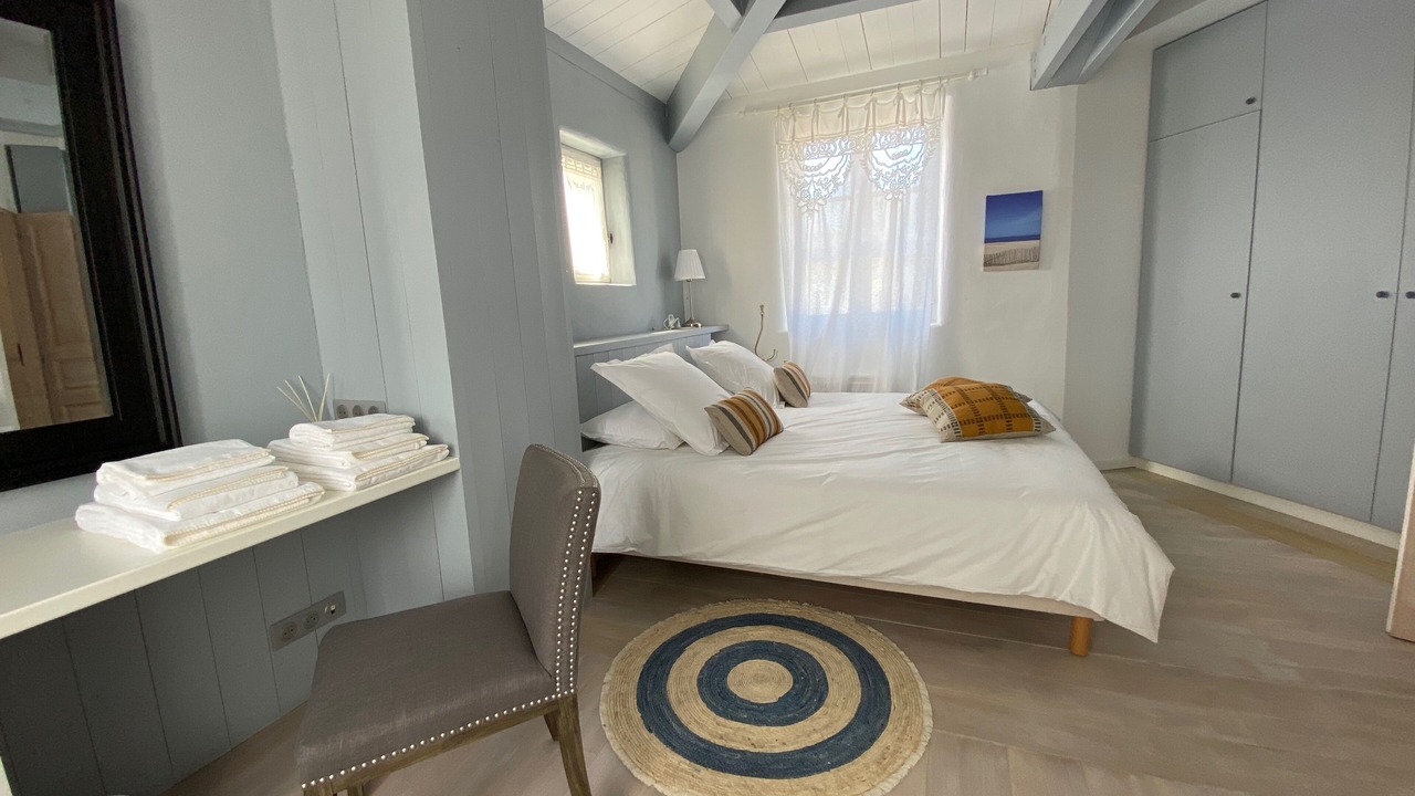 Photo of Bedroom in Saint-Clement-des-Baleines