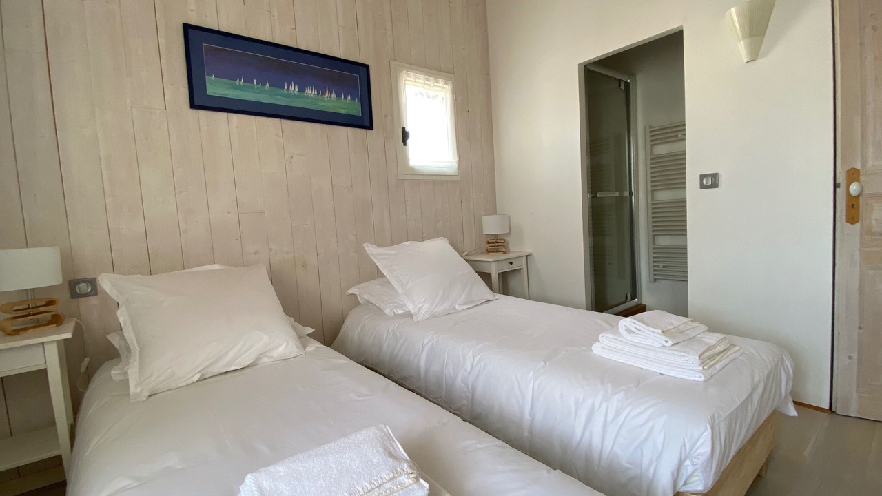 Photo of Bedroom in Saint-Clement-des-Baleines