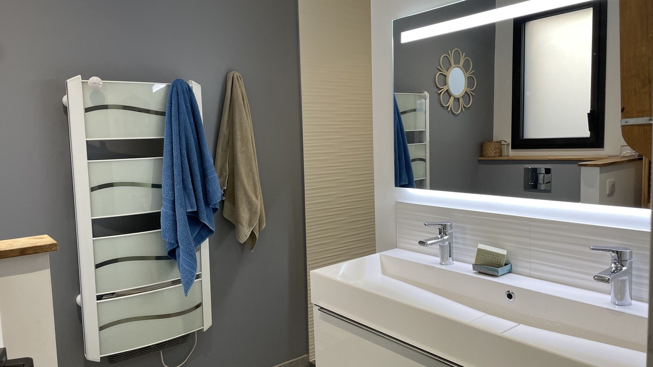 Photo of Bathroom in Caumont-sur-Durance