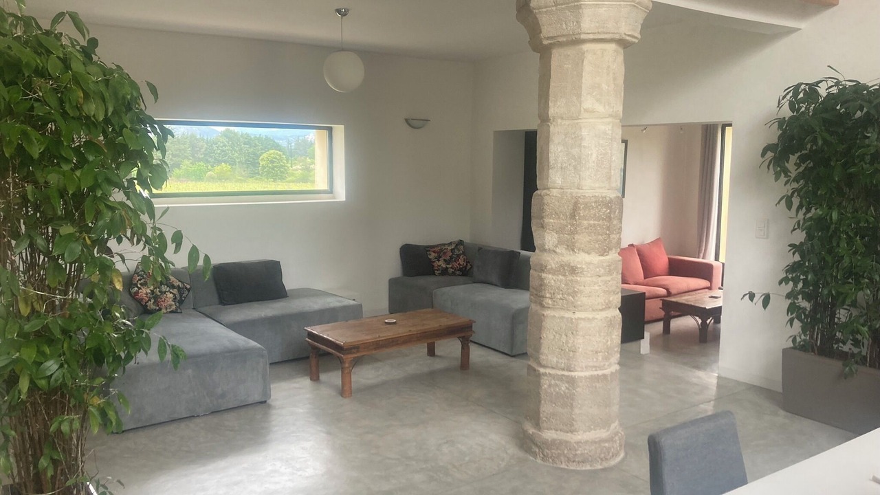 Photo of Livingroom in Mazan