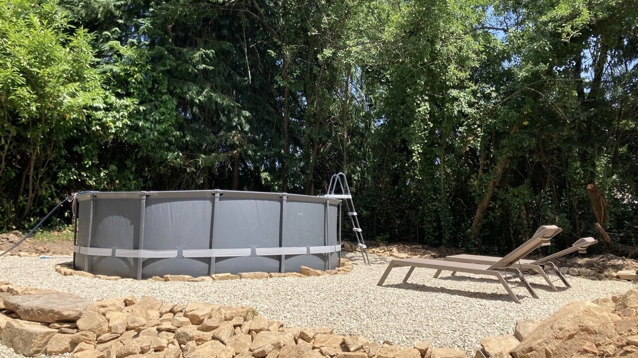 Photo of Outdoor in Saint-Priest-Ligoure