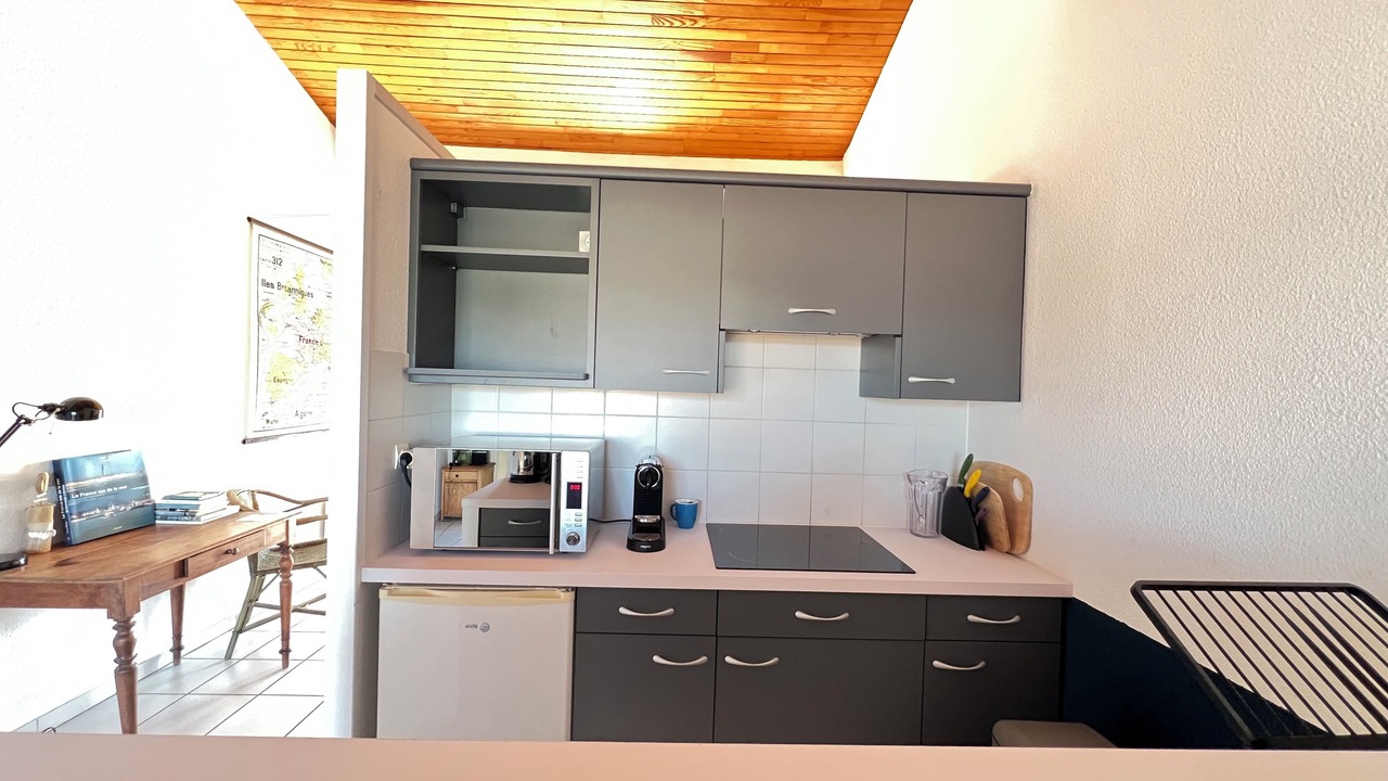 Photo of Kitchen in Piraillan