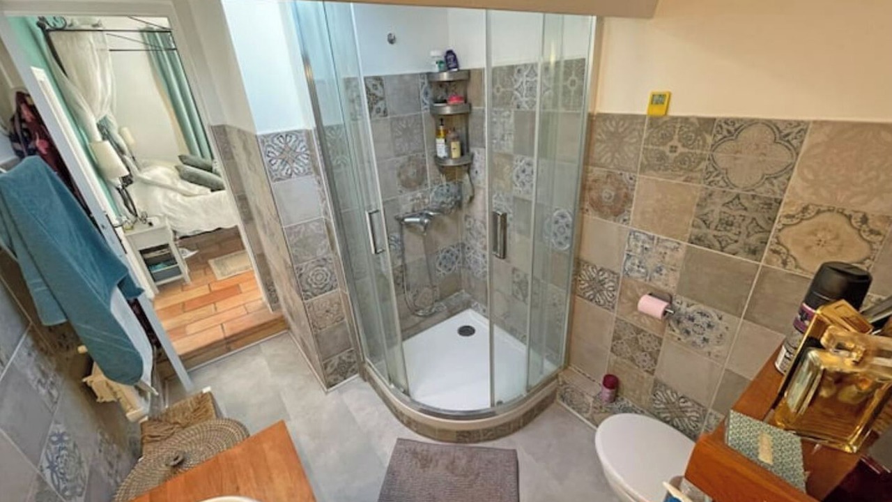 Photo of Bathroom in 13th Arrondissement