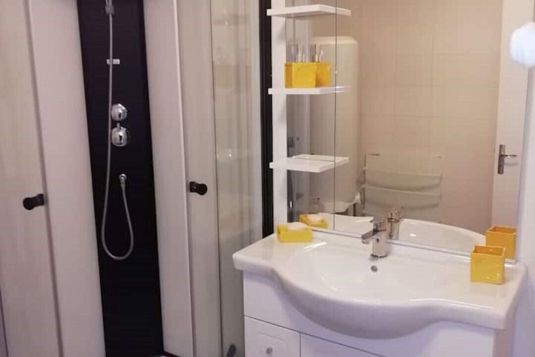Photo of Bathroom in Bellon
